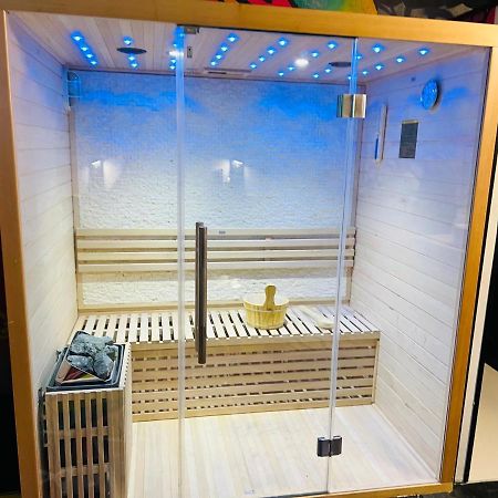 Capsule Street Art - Sauna- Jacuzzi - Playstation 5 - Billard - Netflix - Home Cinema - Terrasse Douai Eksteriør bilde