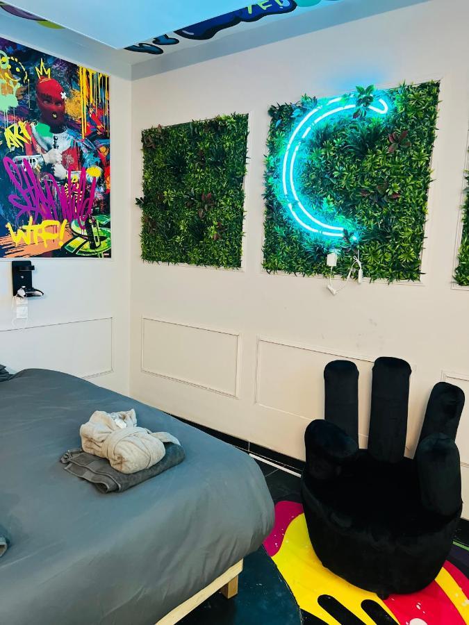Capsule Street Art - Sauna- Jacuzzi - Playstation 5 - Billard - Netflix - Home Cinema - Terrasse Douai Eksteriør bilde